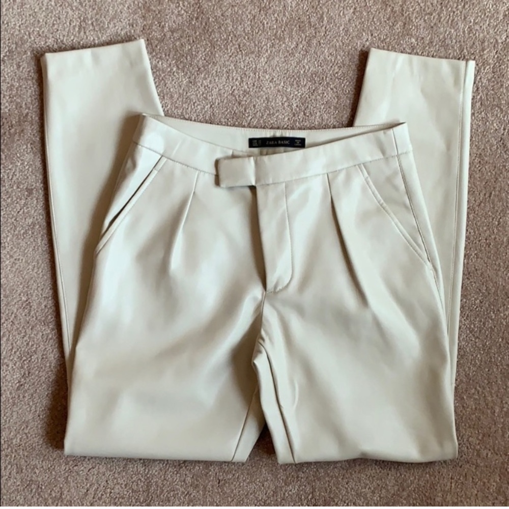 Zara leather feel pants size XS
